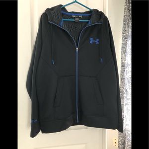 Men’s Under Armour zip up with fleece lining.